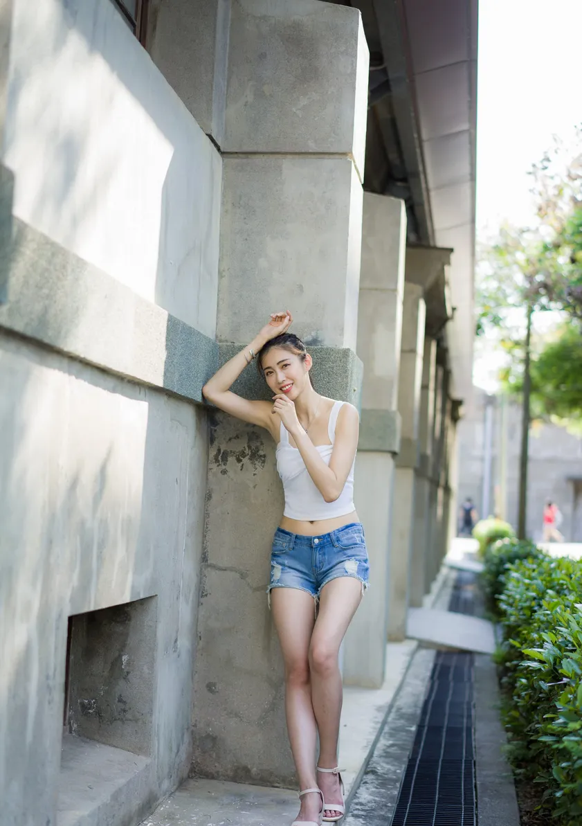 [Mzsock] NO.186 Jin Yunqiao’s midriff-revealing denim shorts cool and beautiful legs street photography#[47P]-37