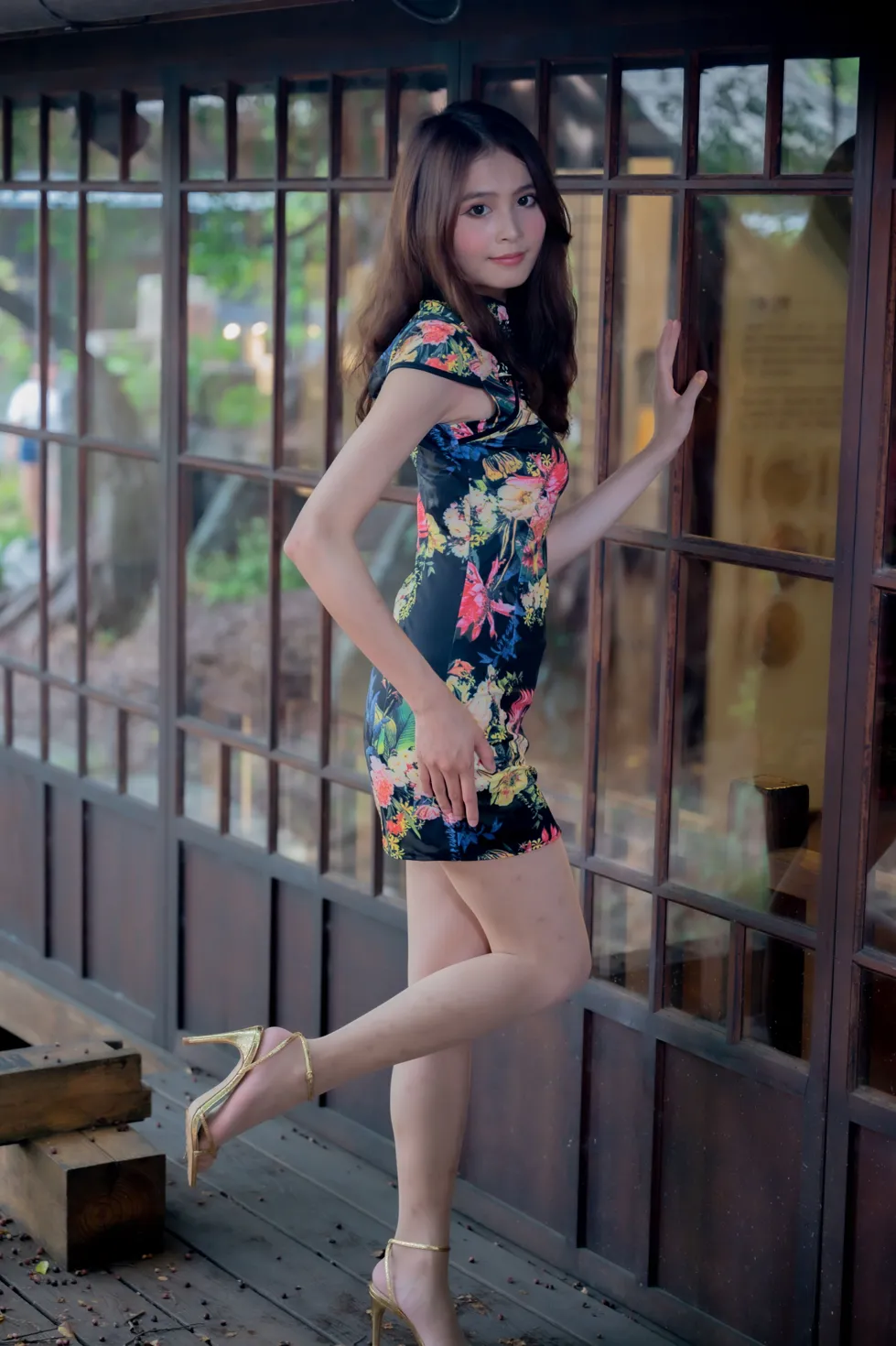 [Mzsock] NO.202 He Jiaxin black flower short cheongsam stockings high heels beautiful legs street photography#[97P]-2